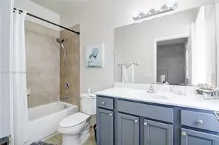 8936 W 35th Ln, Hialeah, FL 33018 - Photo 16