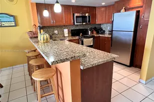 2625 Collins Ave, Miami Beach, FL 33140 - Photo 8