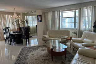 251 174th St, Sunny Isles Beach, FL 33160 - Photo 4