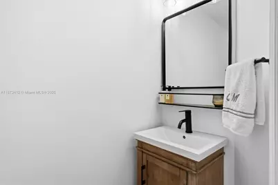 701 Brickell Key Blvd #1106, Miami, FL 33131 - Photo 30