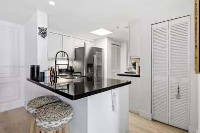 701 Brickell Key Blvd #1106, Miami, FL 33131 - Photo 38