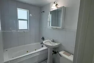 7207 Bay Dr, Miami Beach, FL 33141 - Photo 4