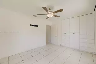 1240 Peri St, Opa-Locka, FL 33054 - Photo 6