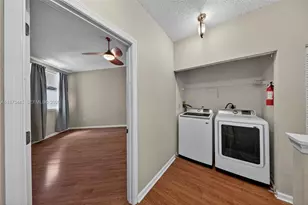 1900 Oceanwalk Ln, Lauderdale by the Sea, FL 33062 - Photo 40