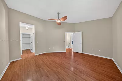 1900 Oceanwalk Ln #109, Lauderdale by the Sea, FL 33062 - Photo 30