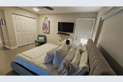 1631 NE 114th St #109, Miami, FL 33181 - Photo 10