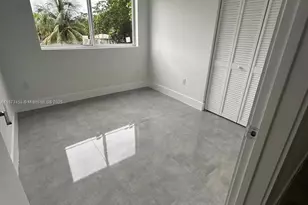 723 NW 19th Ave, Fort Lauderdale, FL 33311 - Photo 8