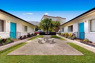 2499 SW 27th St, Miami, FL 33133 - Photo 1