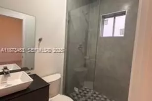 723 NW 19th Ave, Fort Lauderdale, FL 33311 - Photo 6