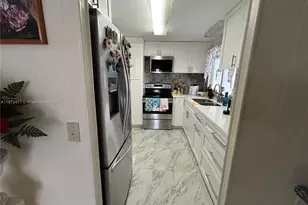 2140 SW 51st Ct, Dania Beach, FL 33312 - Photo 16