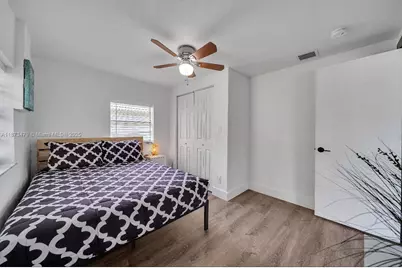 521 W Evanston Cir, Fort Lauderdale, FL 33312 - Photo 26