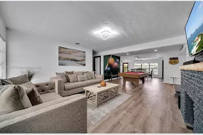 521 W Evanston Cir, Fort Lauderdale, FL 33312 - Photo 22