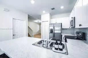 144 SE 34th Ave, Homestead, FL 33033 - Photo 8