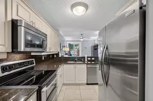 2225 Clipper Pl, Fort Lauderdale, FL 33312 - Photo 20