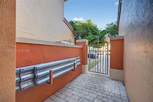 2225 Clipper Pl, Fort Lauderdale, FL 33312 - Photo 30