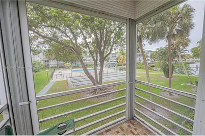 2761 Taft St #204, Hollywood, FL 33020 - Photo 10