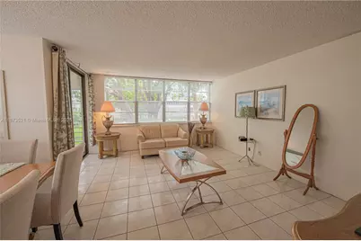 2761 Taft St #204, Hollywood, FL 33020 - Photo 4