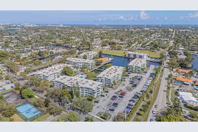 2761 Taft St #204, Hollywood, FL 33020 - Photo 12