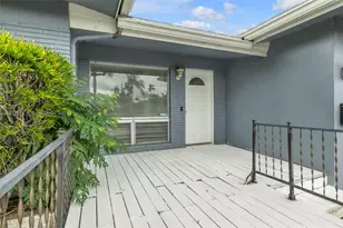 80 NE 48th St, Oakland Park, FL 33334 - Photo 4