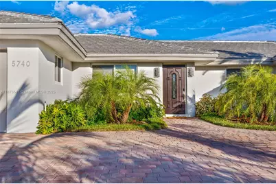 5740 NE 19th Ave, Fort Lauderdale, FL 33308 - Photo 44