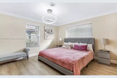 5740 NE 19th Ave, Fort Lauderdale, FL 33308 - Photo 18