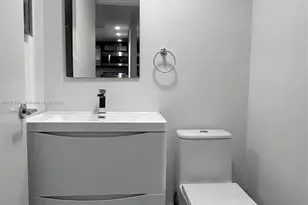 540 Brickell Key Dr, Miami, FL 33131 - Photo 12