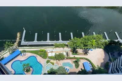 3530 Mystic Pointe Dr #2402, Aventura, FL 33180 - Photo 4