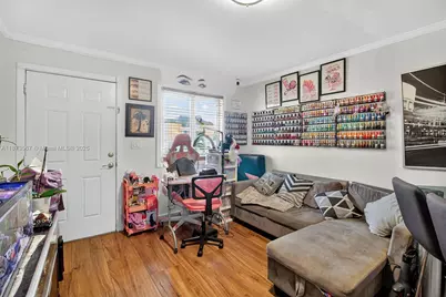 2551 NW 13th St #10, Miami, FL 33125 - Photo 4