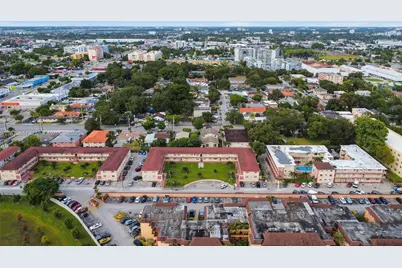 2551 NW 13th St #10, Miami, FL 33125 - Photo 16