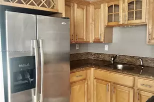 924 SE 2nd St, Fort Lauderdale, FL 33301 - Photo 1