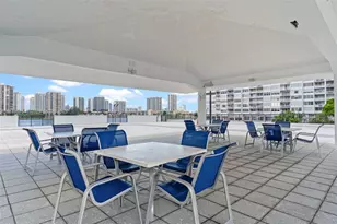 2750 NE 183rd St, Aventura, FL 33160 - Photo 28