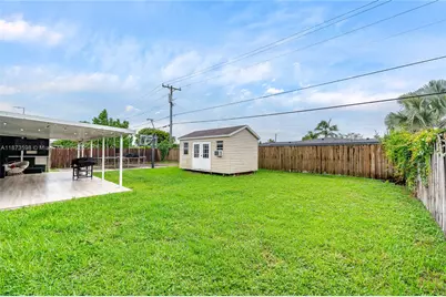 10040 SW 212th St, Cutler Bay, FL 33189 - Photo 4