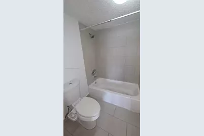 5231 Geneva Way #205, Doral, FL 33166 - Photo 8