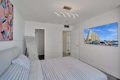 1950 S Ocean Dr #8J, Hallandale Beach, FL 33009 - Photo 14
