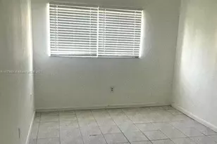 3600 NW 21st St, Lauderdale Lakes, FL 33311 - Photo 4