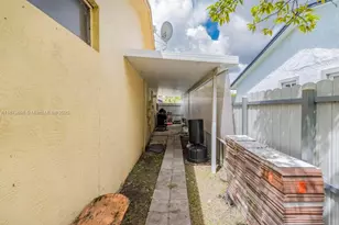 26023 SW 133rd Pl, Homestead, FL 33032 - Photo 34