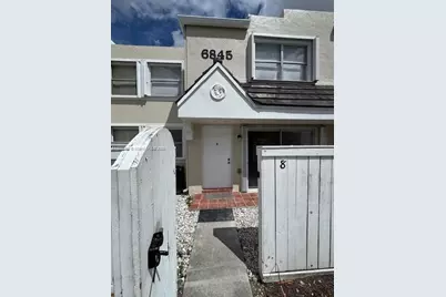 6845 SW 45th Ln #8, Miami, FL 33155 - Photo 2