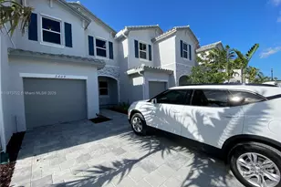 2609 SE 11th St, Homestead, FL 33035 - Photo 1