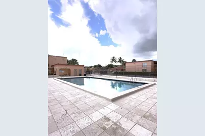 7121 Miami Lakes Dr #Q8, Miami Lakes, FL 33014 - Photo 14