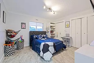 20100 SW 182nd Ave, Miami, FL 33187 - Photo 18