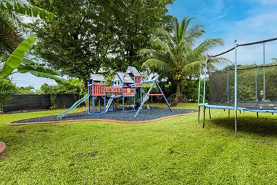 20100 SW 182nd Ave, Miami, FL 33187 - Photo 30