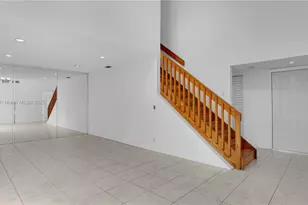 6460 NW 170th Terrace, Hialeah, FL 33015 - Photo 8