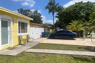 10440 NW 28th Ct, Miami, FL 33147 - Photo 6