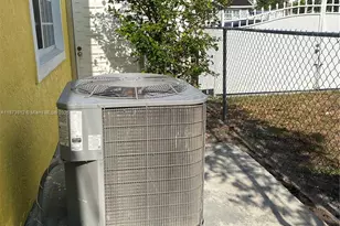 10440 NW 28th Ct, Miami, FL 33147 - Photo 54