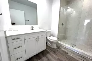 2775 NE 187th St, Aventura, FL 33180 - Photo 28