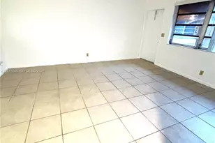 824 Twin Lakes Dr, Coral Springs, FL 33071 - Photo 8