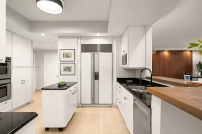 21200 Point Pl #1102, Aventura, FL 33180 - Photo 14