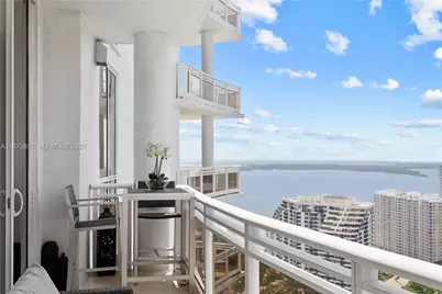 901 Brickell Key Blvd #3301, Miami, FL 33131 - Photo 2