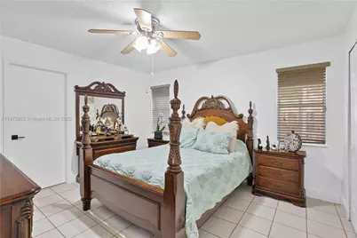 7801 SW 9th Ter, Miami, FL 33144 - Photo 12