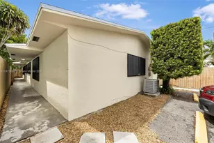 2033 Dewey St, Hollywood, FL 33020 - Photo 8